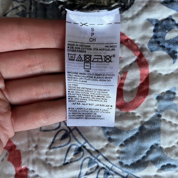 Black, white, and silver Old Nave Thick Sweater - Picture 4 of 6